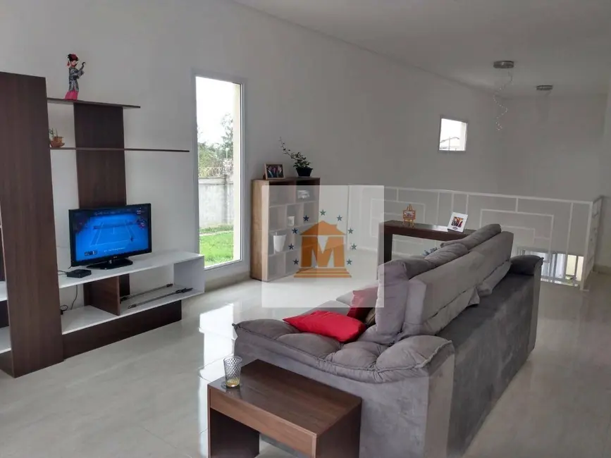 Foto 1 de Sobrado com 3 quartos à venda, 211m2 em Jardim Panorama, Jacarei - SP