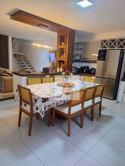 Foto 1 de Casa com 3 quartos à venda, 154m2 em Jacarei - SP