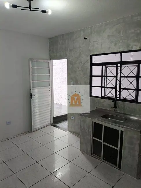 Foto 1 de Casa com 2 quartos à venda, 125m2 em Jardim Pedra Mar, Jacarei - SP