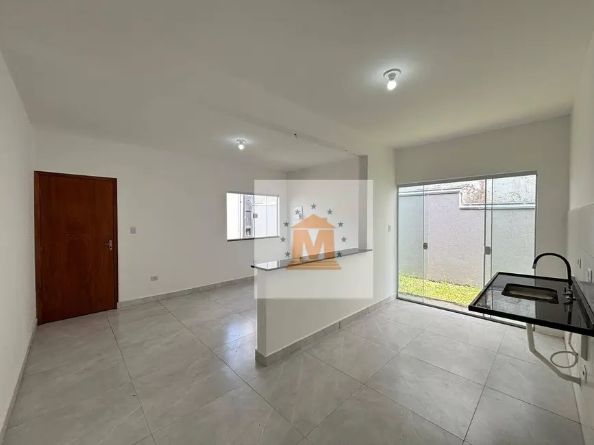 Foto 2 de Casa com 2 quartos à venda, 154m2 em Jacarei - SP