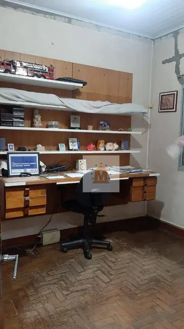 Foto 4 de Casa com 3 quartos à venda, 330m2 em Centro, Jacarei - SP