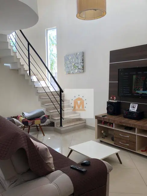 Foto 4 de Sobrado com 2 quartos à venda, 250m2 em Jardim Terras de Santa Helena, Jacarei - SP