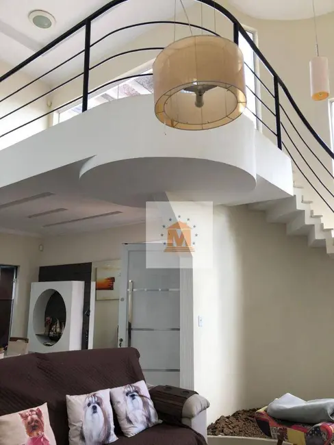 Foto 5 de Sobrado com 2 quartos à venda, 250m2 em Jardim Terras de Santa Helena, Jacarei - SP