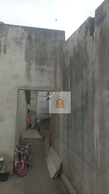 Foto 6 de Casa com 2 quartos à venda, 137m2 em Parque Imperial, Jacarei - SP