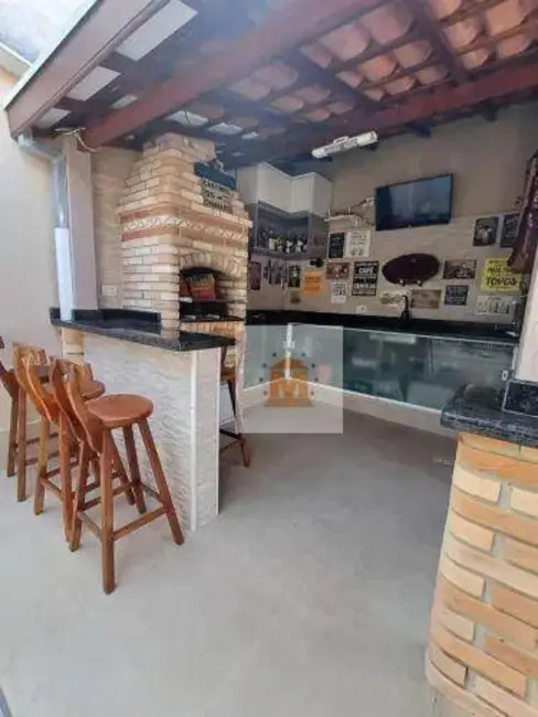 Foto 4 de Casa com 2 quartos à venda, 129m2 em Bandeira Branca, Jacarei - SP