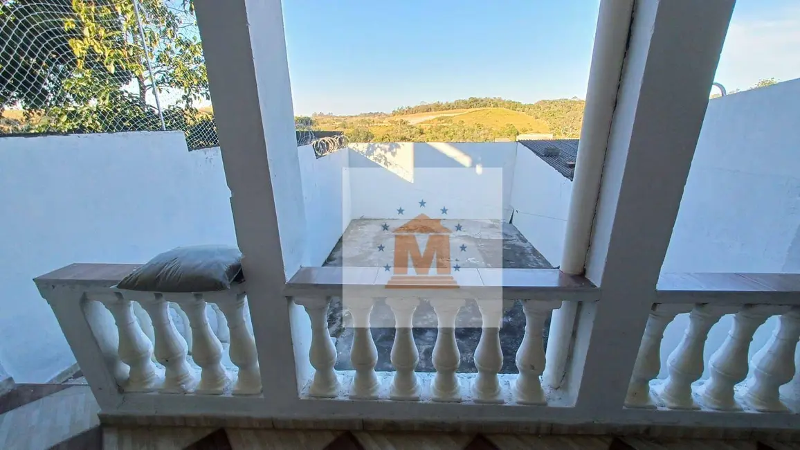 Foto 4 de Sobrado com 3 quartos à venda, 180m2 em Jardim Colônia, Jacarei - SP