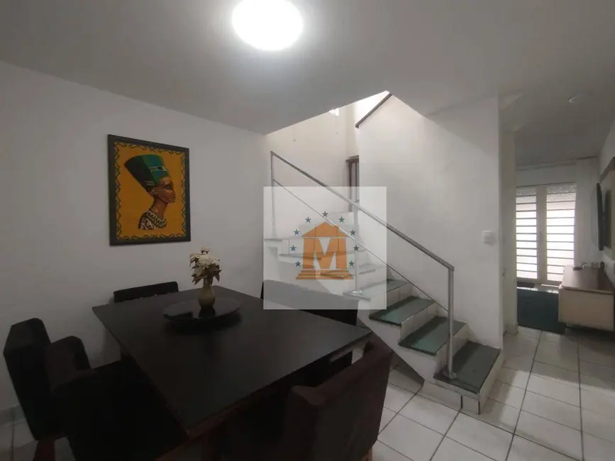 Foto 1 de Sobrado com 3 quartos à venda, 206m2 em Jardim Califórnia, Jacarei - SP