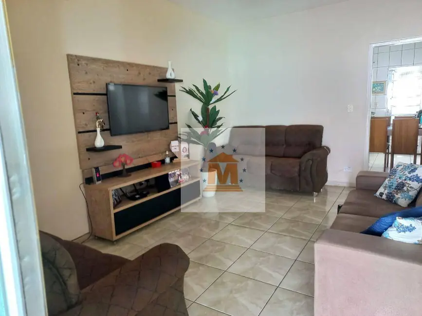 Foto 1 de Casa com 2 quartos à venda, 130m2 em Cidade Nova Jacareí, Jacarei - SP