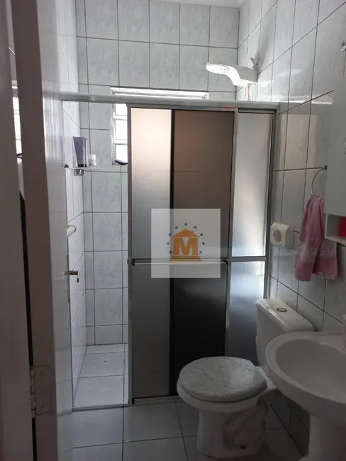 Foto 8 de Casa com 2 quartos à venda, 130m2 em Cidade Nova Jacareí, Jacarei - SP