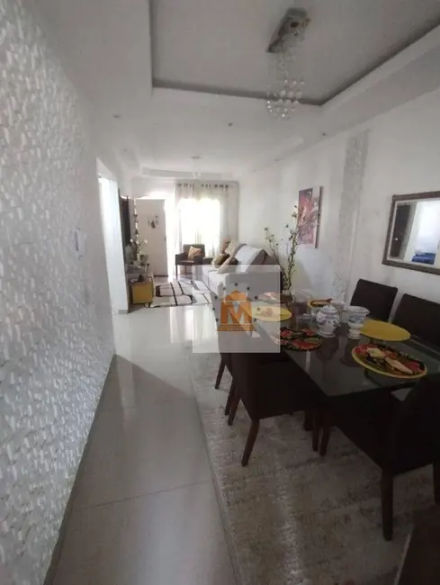 Foto 2 de Casa de Condomínio com 2 quartos à venda, 80m2 em Cidade Salvador, Jacarei - SP