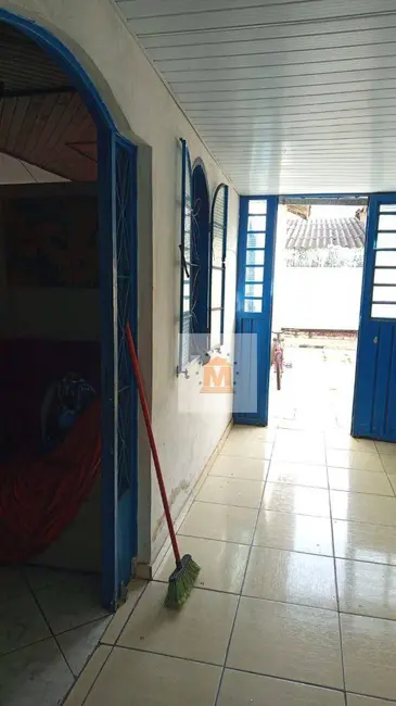 Casa com 5 quartos à venda em Parque Meia Lua, Jacarei - SP - imagem 2 Foto 2 de Casa com 5 quartos à venda em Parque Meia Lua, Jacarei - SP
