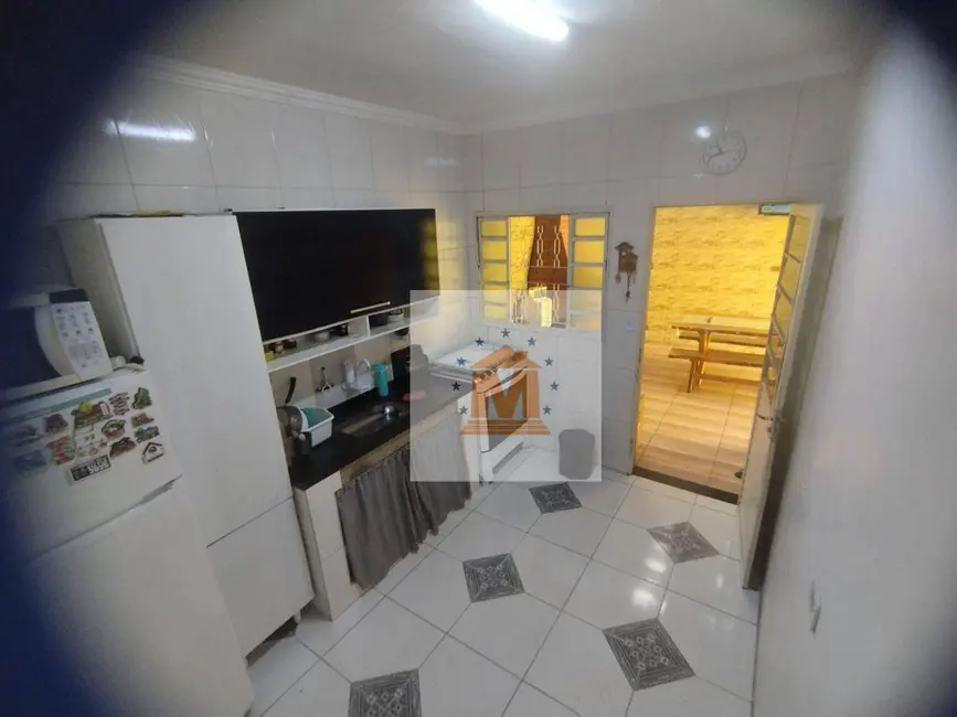 Foto 6 de Casa com 2 quartos à venda, 140m2 em Jardim do Portal, Jacarei - SP