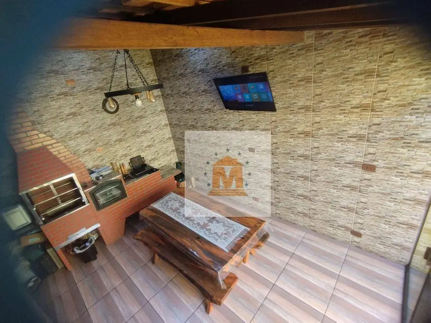 Foto 2 de Casa com 2 quartos à venda, 140m2 em Jardim do Portal, Jacarei - SP