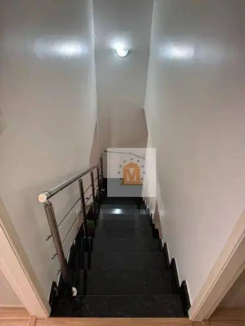 Foto 9 de Sobrado com 3 quartos à venda, 166m2 em Jardim Primavera, Jacarei - SP