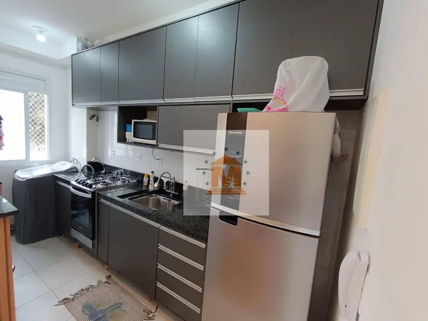 Foto 2 de Apartamento com 2 quartos à venda, 44m2 em Jardim Jacinto, Jacarei - SP