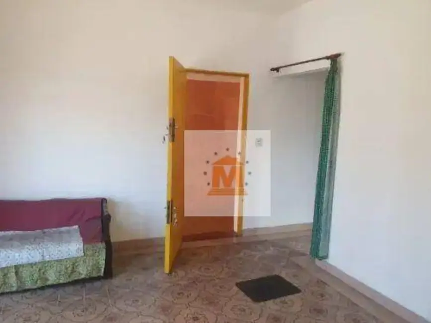 Sobrado com 3 quartos à venda, 193m2 em Jardim Jacinto, Jacarei - SP - imagem 8 Foto 8 de Sobrado com 3 quartos à venda, 193m2 em Jardim Jacinto, Jacarei - SP