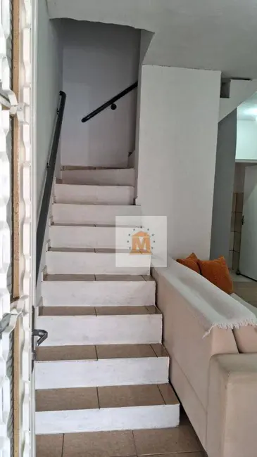 Sobrado com 2 quartos à venda, 120m2 em Cidade Nova Jacareí, Jacarei - SP - imagem 6 Foto 6 de Sobrado com 2 quartos à venda, 120m2 em Cidade Nova Jacareí, Jacarei - SP