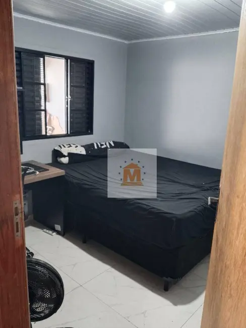 Foto 4 de Casa com 3 quartos à venda, 204m2 em Conjunto São Benedito, Jacarei - SP