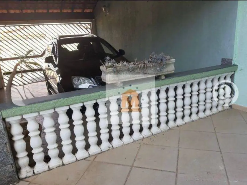 Foto 6 de Sobrado com 3 quartos à venda, 277m2 em Jardim Maria Amélia, Jacarei - SP