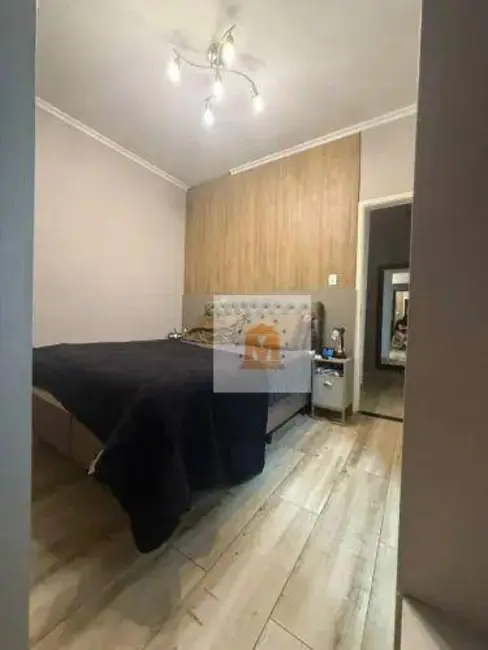 Foto 7 de Sobrado com 3 quartos à venda, 200m2 em Jardim Califórnia, Jacarei - SP