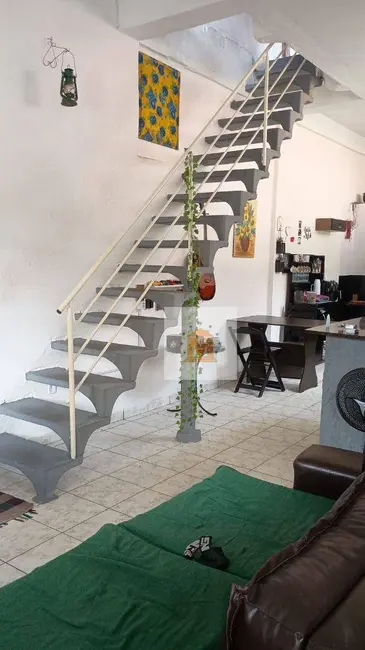 Sobrado com 2 quartos à venda, 312m2 em Jardim Nova Esperança, Jacarei - SP - imagem 1 Foto 1 de Sobrado com 2 quartos à venda, 312m2 em Jardim Nova Esperança, Jacarei - SP