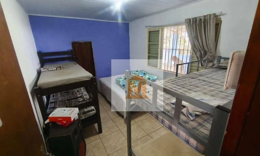 Chácara com 3 quartos à venda, 500m2 em Santa Branca - SP - imagem 5 Foto 5 de Chácara com 3 quartos à venda, 500m2 em Santa Branca - SP