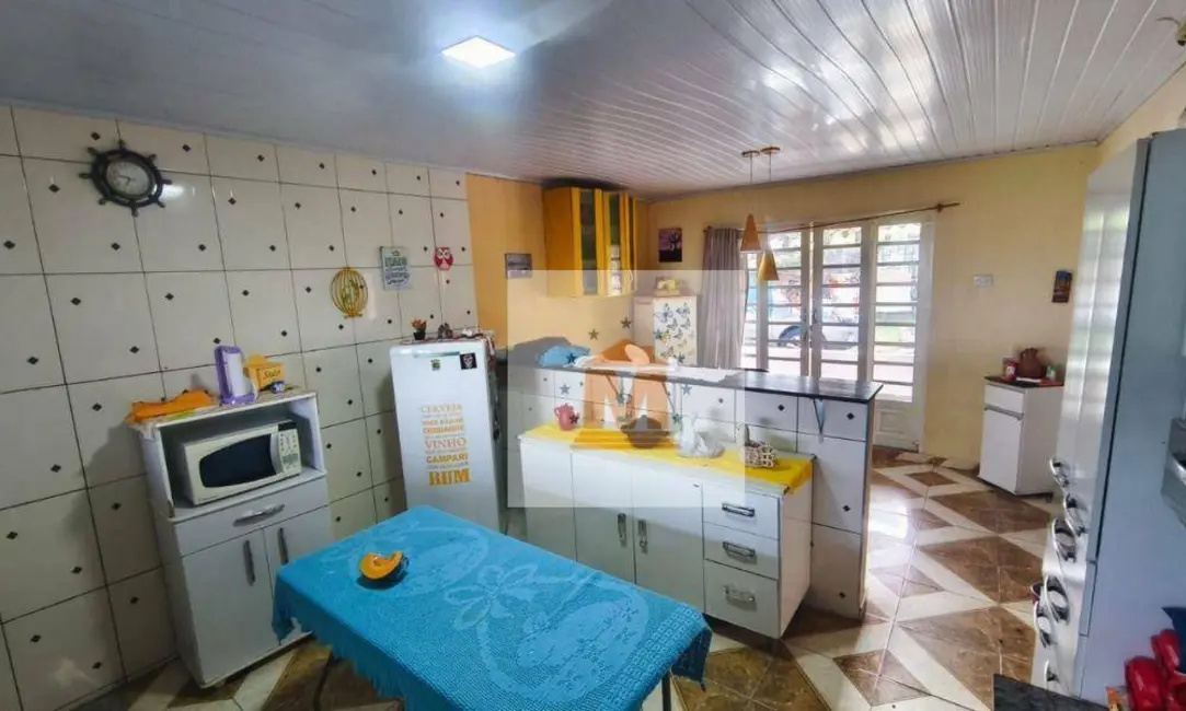 Chácara com 3 quartos à venda, 500m2 em Santa Branca - SP - imagem 2 Foto 2 de Chácara com 3 quartos à venda, 500m2 em Santa Branca - SP