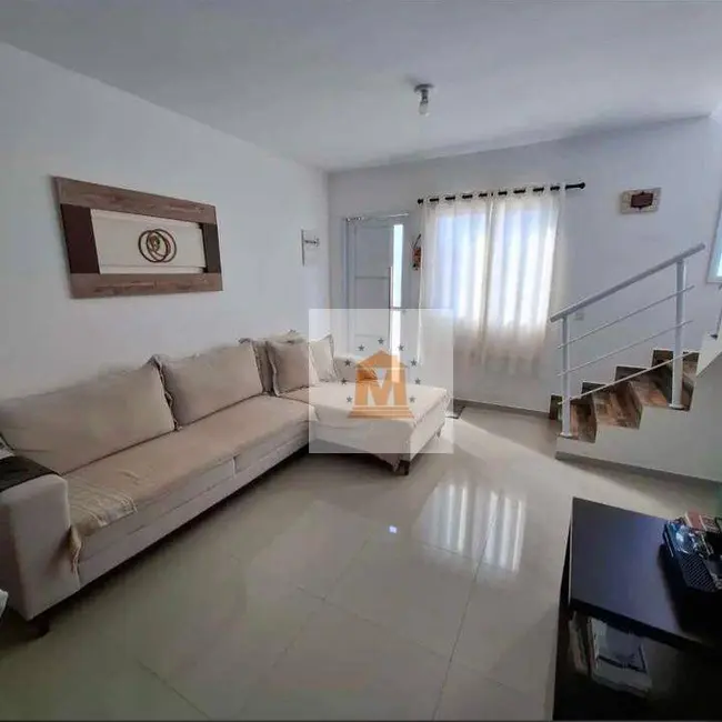 Foto 2 de Sobrado com 2 quartos à venda, 70m2 em Loteamento Vila Romana, Jacarei - SP