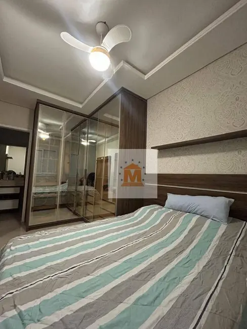 Foto 5 de Apartamento com 2 quartos à venda, 70m2 em Jacarei - SP