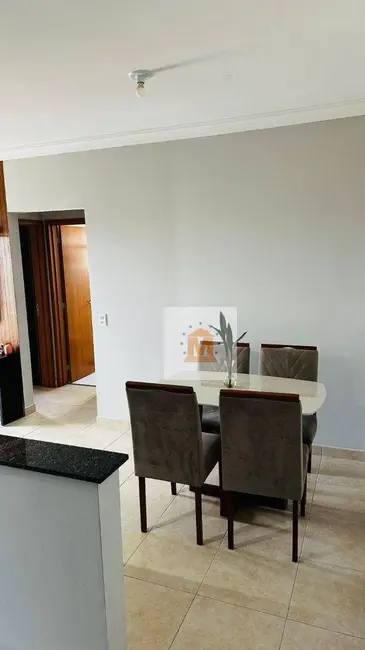 Foto 4 de Apartamento com 2 quartos à venda, 55m2 em Parque Santo Antônio, Jacarei - SP