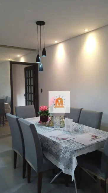 Foto 8 de Casa com 2 quartos à venda, 150m2 em Jardim Santa Maria, Jacarei - SP