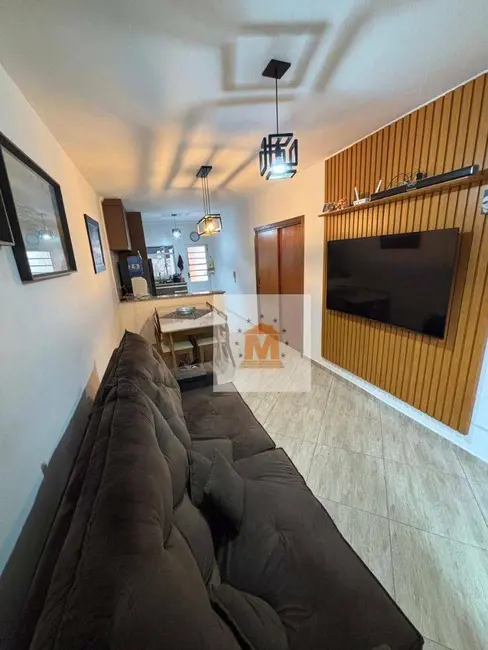 Foto 1 de Casa de Condomínio com 2 quartos à venda, 150m2 em Jardim Maria Amélia, Jacarei - SP