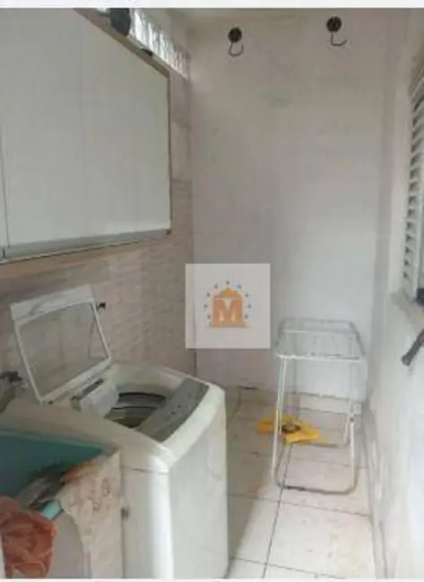 Foto 2 de Casa com 2 quartos à venda em Parque Meia Lua, Jacarei - SP
