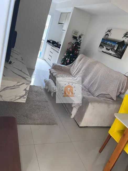 Foto 1 de Sobrado com 2 quartos à venda, 68m2 em Jardim Colônia, Jacarei - SP