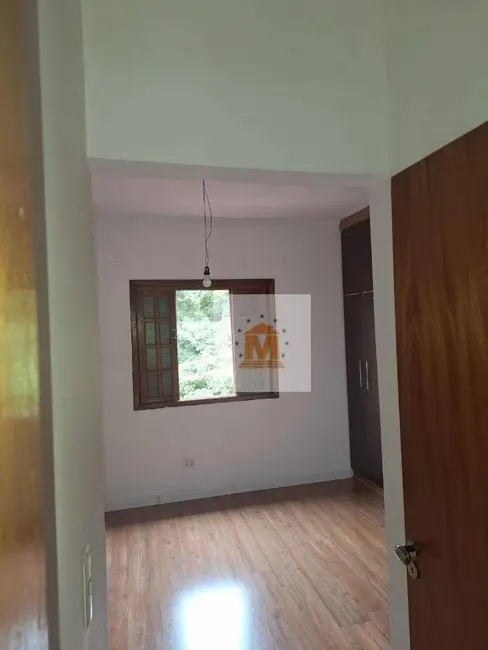 Foto 4 de Sobrado com 3 quartos à venda, 187m2 em Jardim Altos de Santana II, Jacarei - SP