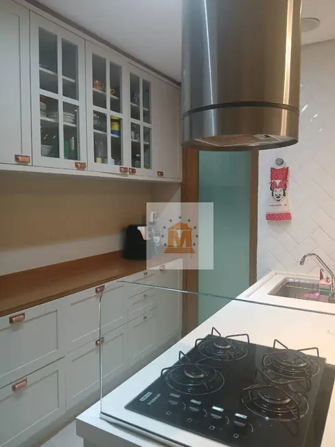 Apartamento com 2 quartos à venda, 68m2 em Centro, Jacarei - SP - imagem 4 Foto 4 de Apartamento com 2 quartos à venda, 68m2 em Centro, Jacarei - SP