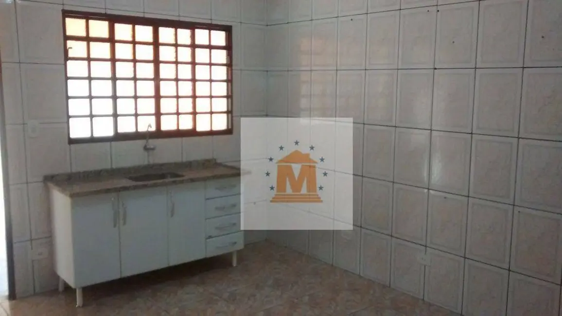 Foto 1 de Casa com 2 quartos à venda, 140m2 em Parque dos Príncipes, Jacarei - SP
