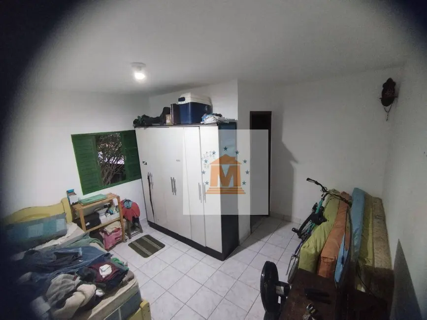 Casa com 3 quartos à venda, 356m2 em Parque Santo Antônio, Jacarei - SP - imagem 3 Foto 3 de Casa com 3 quartos à venda, 356m2 em Parque Santo Antônio, Jacarei - SP
