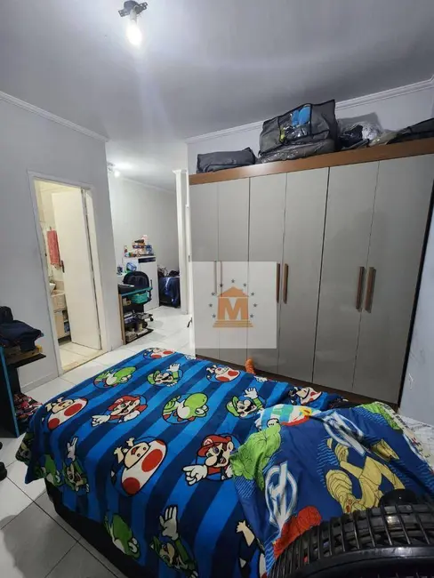Foto 7 de Sobrado com 2 quartos à venda, 125m2 em Jardim Califórnia, Jacarei - SP