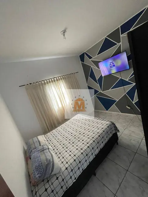 Casa com 2 quartos à venda, 150m2 em Cidade Salvador, Jacarei - SP - imagem 5 Foto 5 de Casa com 2 quartos à venda, 150m2 em Cidade Salvador, Jacarei - SP