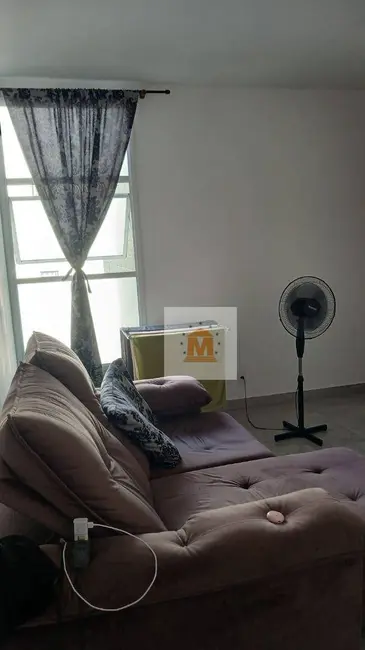 Apartamento com 2 quartos à venda, 48m2 em São João, Jacarei - SP - imagem 3 Foto 3 de Apartamento com 2 quartos à venda, 48m2 em São João, Jacarei - SP