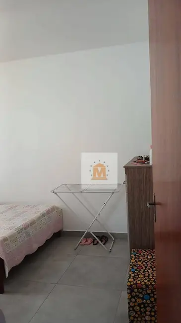 Apartamento com 2 quartos à venda, 48m2 em São João, Jacarei - SP - imagem 8 Foto 8 de Apartamento com 2 quartos à venda, 48m2 em São João, Jacarei - SP