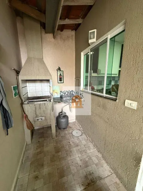Casa de Condomínio com 3 quartos à venda, 227m2 em Jardim Paraíso, Jacarei - SP - imagem 5 Foto 5 de Casa de Condomínio com 3 quartos à venda, 227m2 em Jardim Paraíso, Jacarei - SP