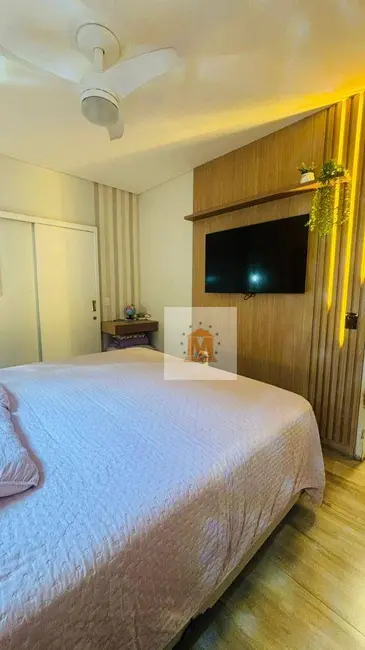 Foto 5 de Casa de Condomínio com 3 quartos à venda, 200m2 em Jardim Jacinto, Jacarei - SP