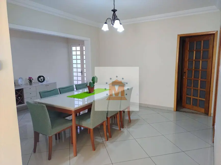 Foto 3 de Casa com 3 quartos à venda, 300m2 em Jardim Flórida, Jacarei - SP