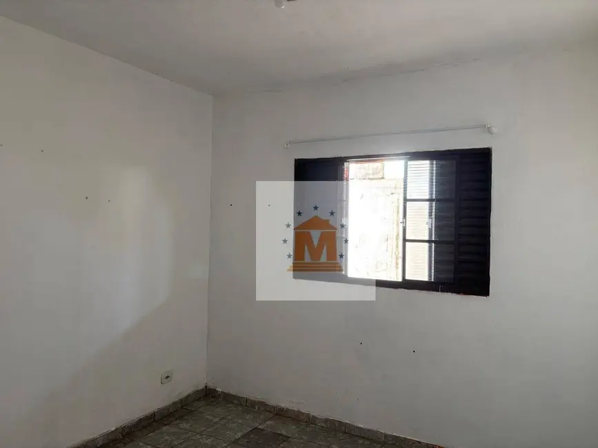 Foto 7 de Casa com 2 quartos à venda, 163m2 em Jardim Emília, Jacarei - SP