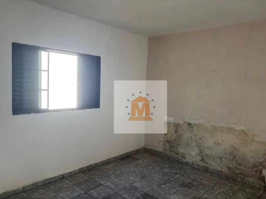 Foto 5 de Casa com 2 quartos à venda, 163m2 em Jardim Emília, Jacarei - SP