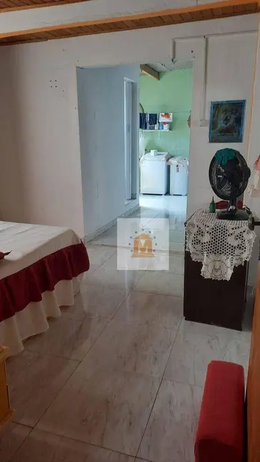 Casa com 3 quartos à venda, 115m2 em Jacarei - SP - imagem 9 Foto 9 de Casa com 3 quartos à venda, 115m2 em Jacarei - SP