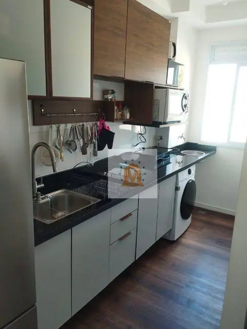Foto 3 de Apartamento com 2 quartos à venda, 42m2 em Jardim Jacinto, Jacarei - SP