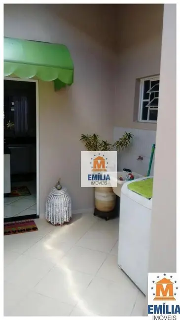 Foto 4 de Casa com 2 quartos à venda, 125m2 em Jardim Primavera, Jacarei - SP